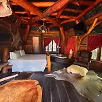 Art Lodge