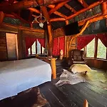Art Lodge